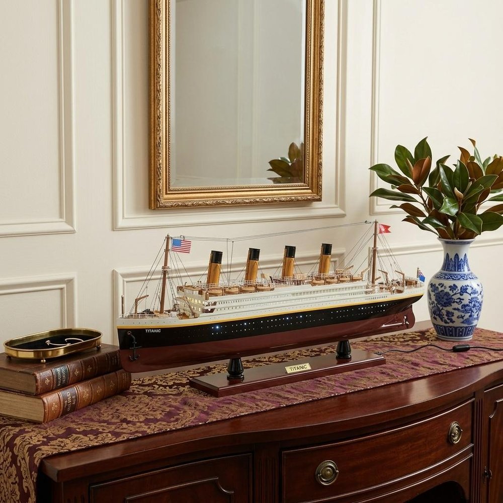 13" Black and White Solid Wood Hand Painted 1912 RMS Titanic Lights Model Boat HomeRoots