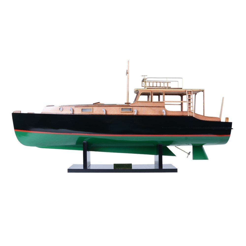 15" Black and Green Solid Wood Hand Painted 1934 Hemingway Pilar Fishing Boat Model Boat HomeRoots