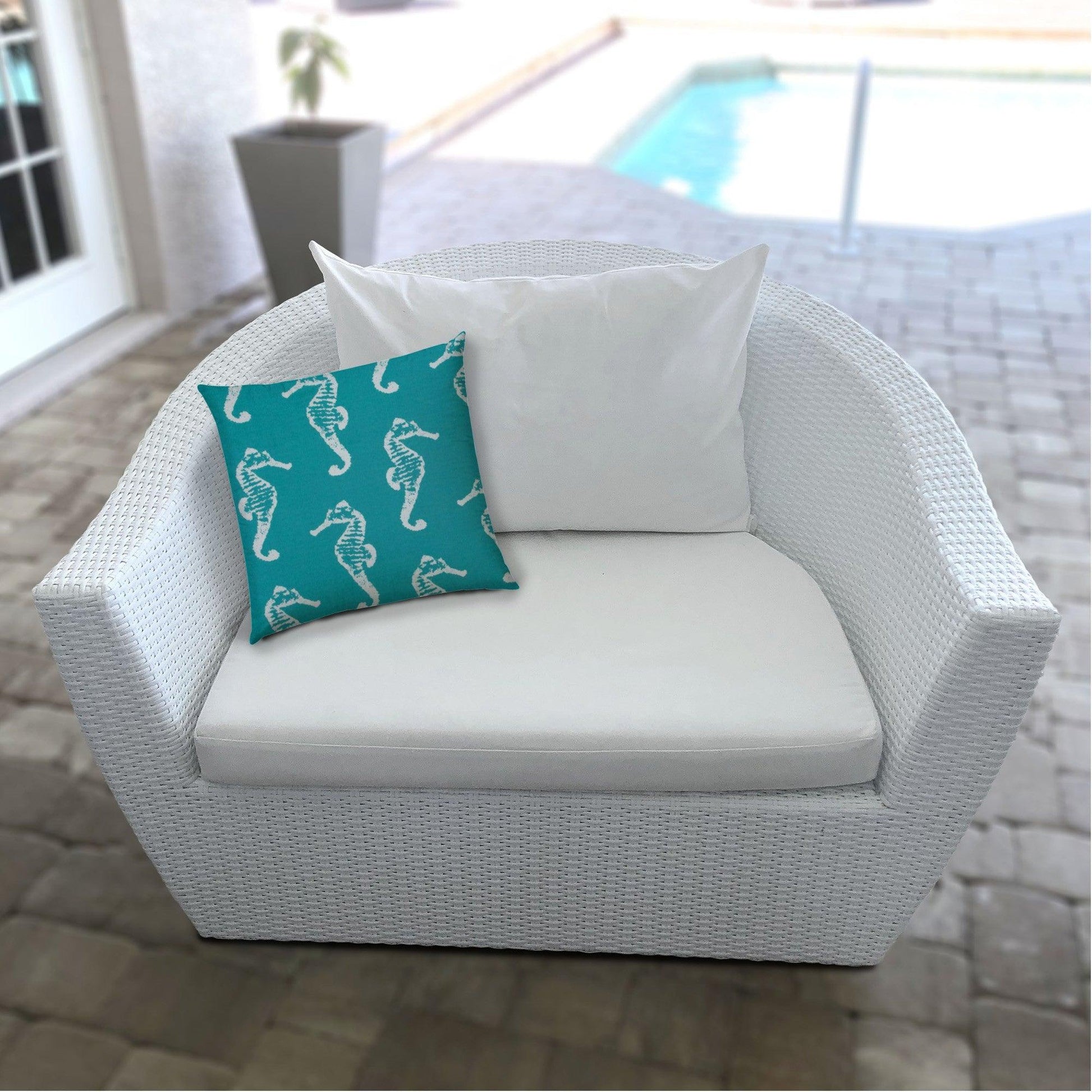 14" X 20" Turquoise And White Seahorse Blown Seam Lumbar Indoor Outdoor Pillow - FurniFindUSA