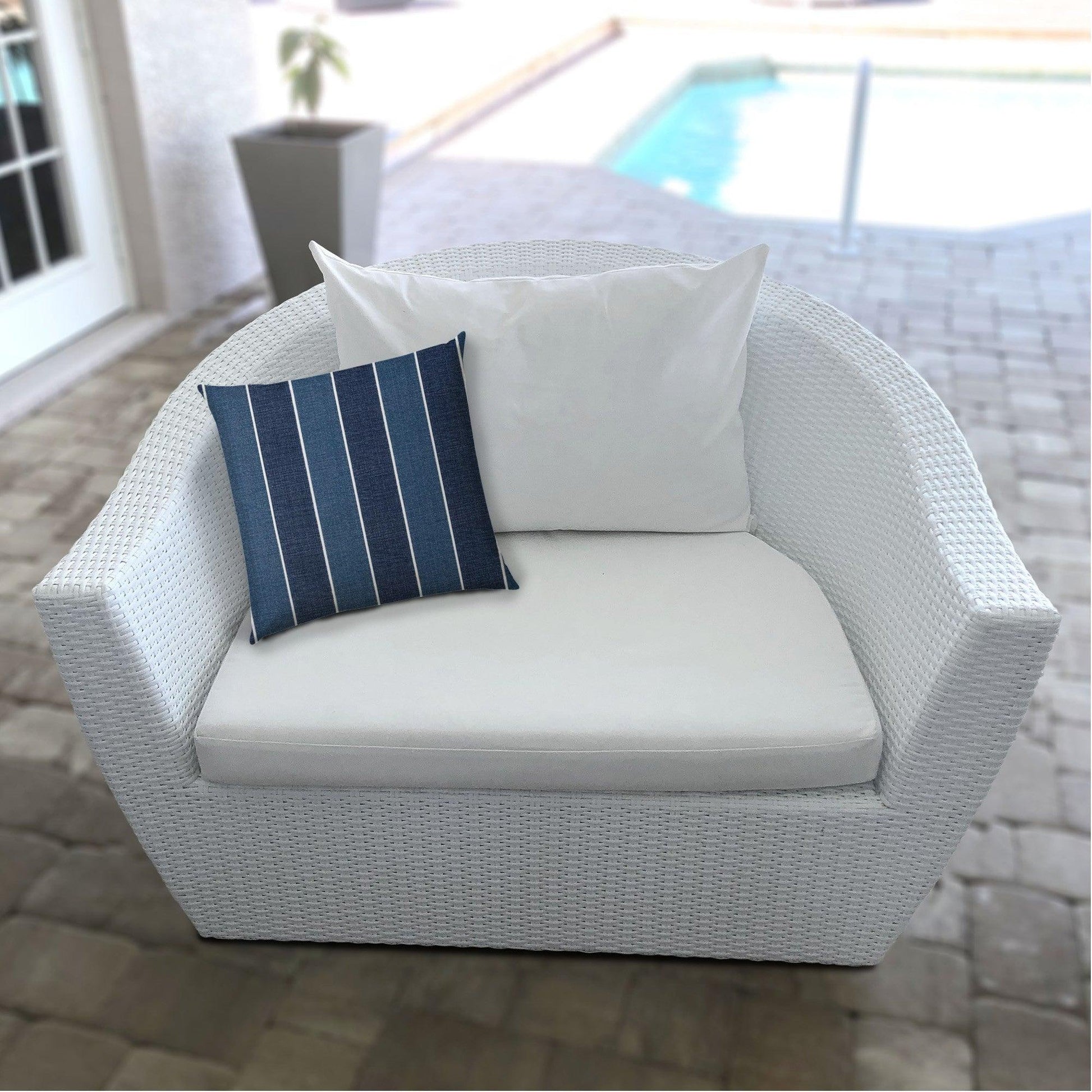 14" X 20" Navy Blue And Cream Blown Seam Striped Lumbar Indoor Outdoor Pillow - FurniFindUSA