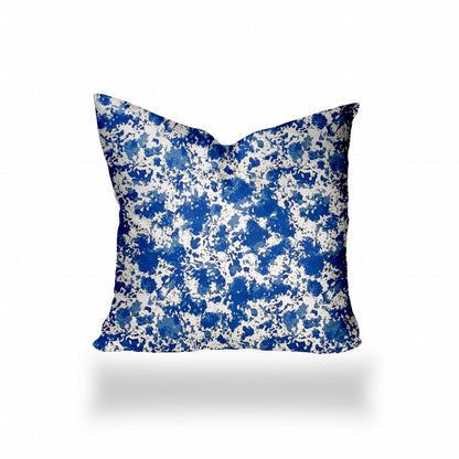 12" X 16" Blue And White Enveloped Coastal Lumbar Indoor Outdoor Pillow