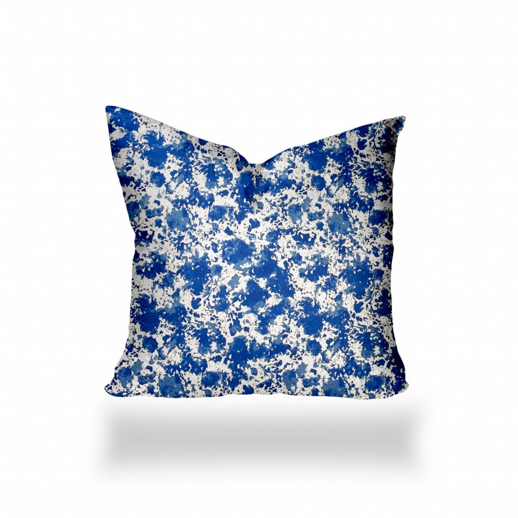 12" X 16" Blue And White Enveloped Coastal Lumbar Indoor Outdoor Pillow