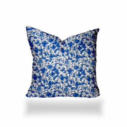 12" X 16" Blue And White Enveloped Coastal Lumbar Indoor Outdoor Pillow