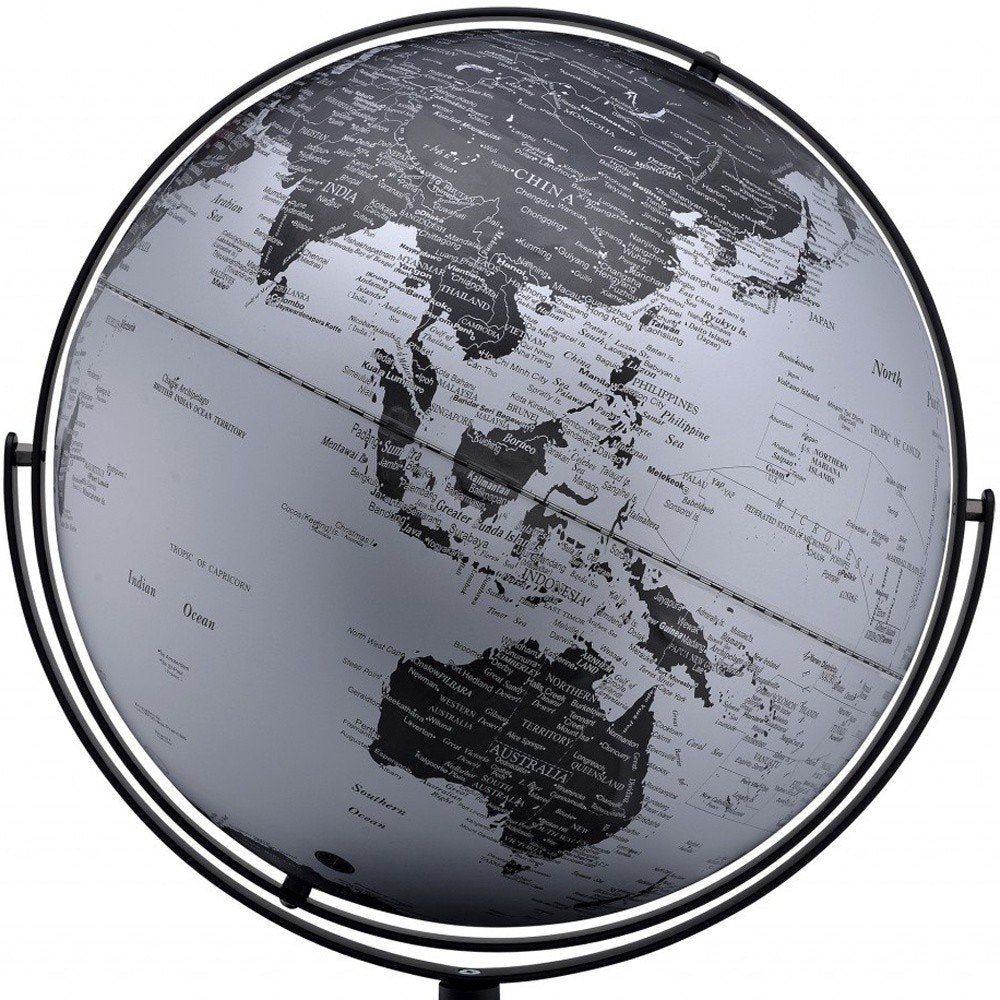 21" Black And Silver Modern Polyresin Globe HomeRoots