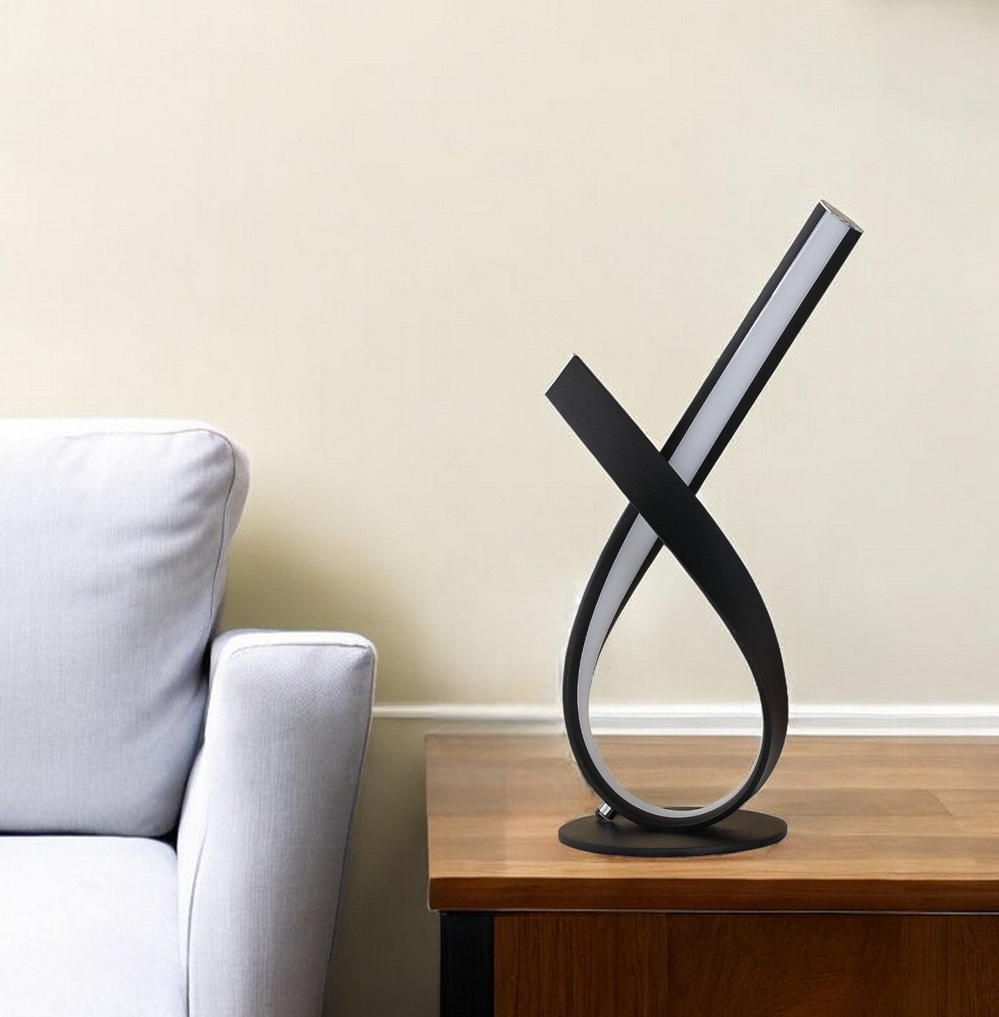 17" Black Bedside Led Table Lamp