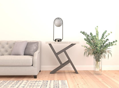 19" Silver Clip Globe USB Table Lamp HomeRoots