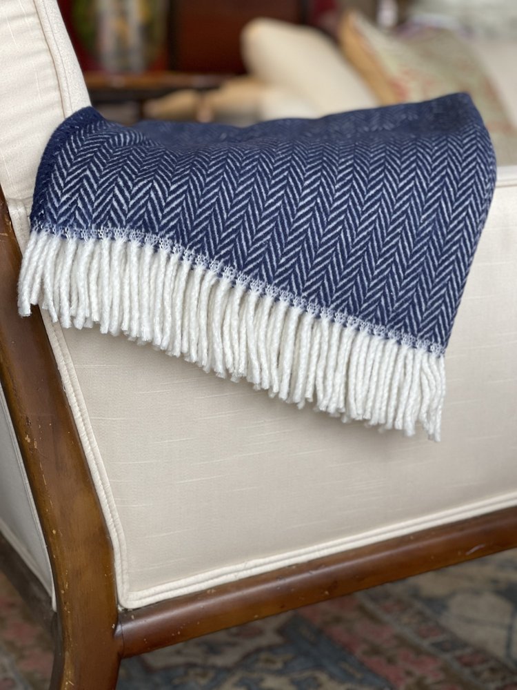 70" X 55" Navy Blue And White Cotton Blend Woven Herringbone Plush Throw Blanket with Tassels — view 4
