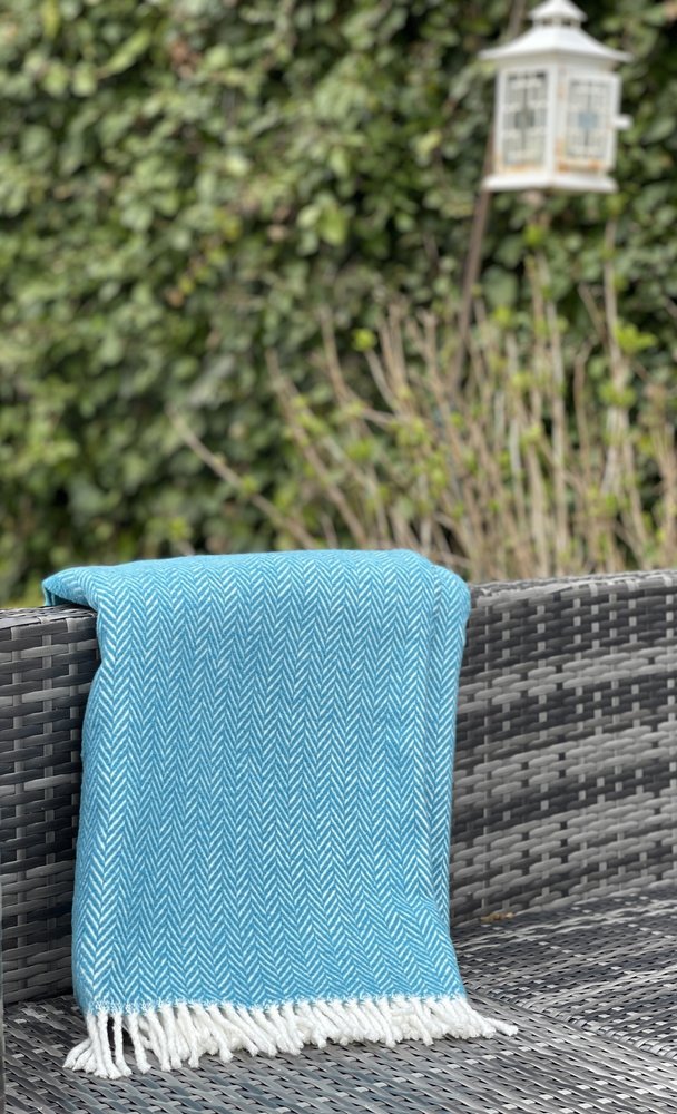 70" X 55" Teal Blue And White Cotton Blend Woven Herringbone Plush Throw Blanket with Tassels — view 8