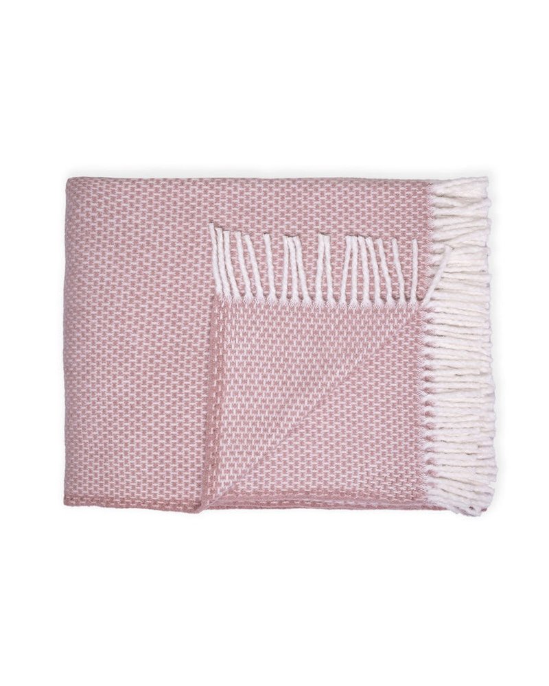 Soft Dusty Rose Links Pattern Throw Blanket — view 1