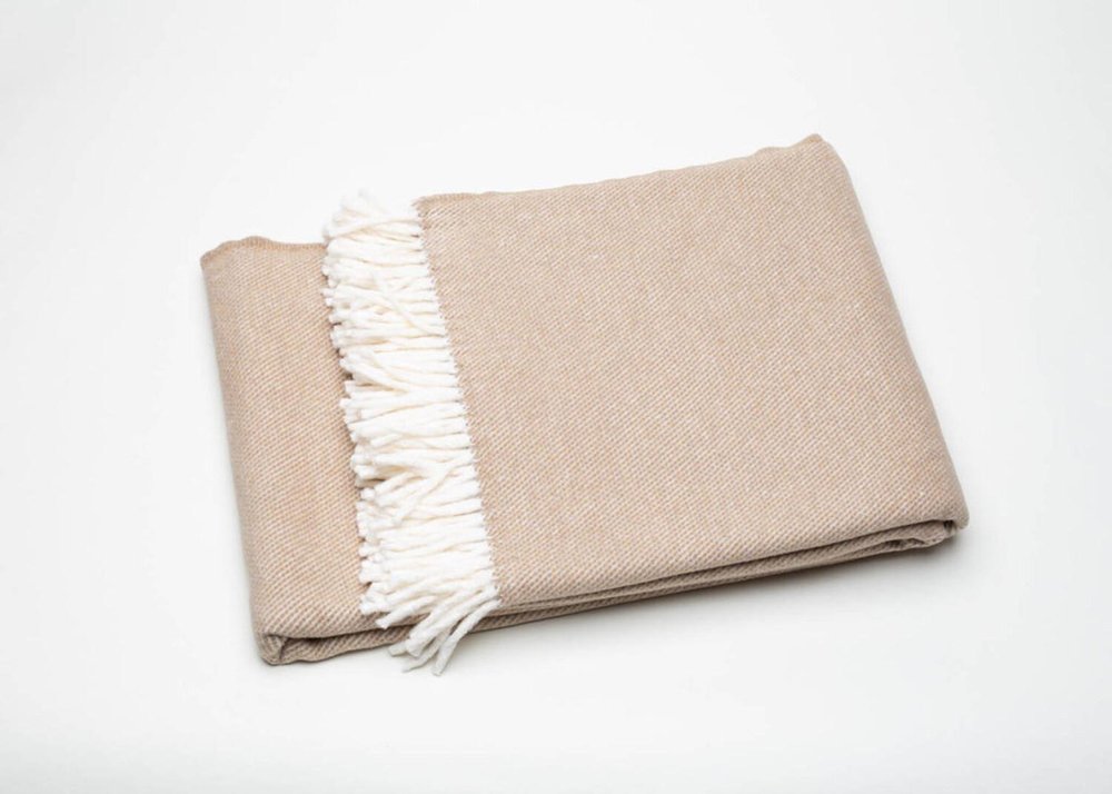 Stone Mini Dot Fringed Throw Blanket — view 6