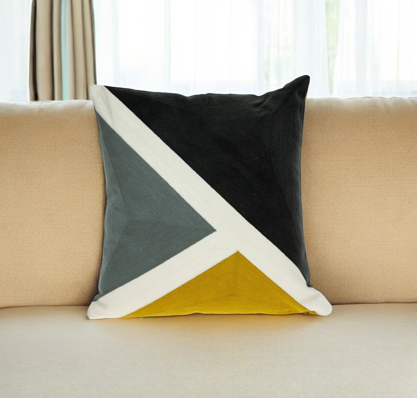 20" Black and Yellow Geometric Cotton Throw Pillow FurniFindUSA