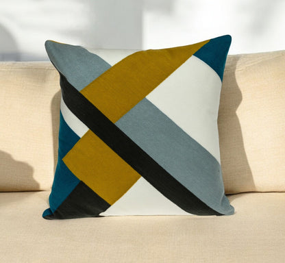 20" Brown and Black Cotton Throw Pillow FurniFindUSA