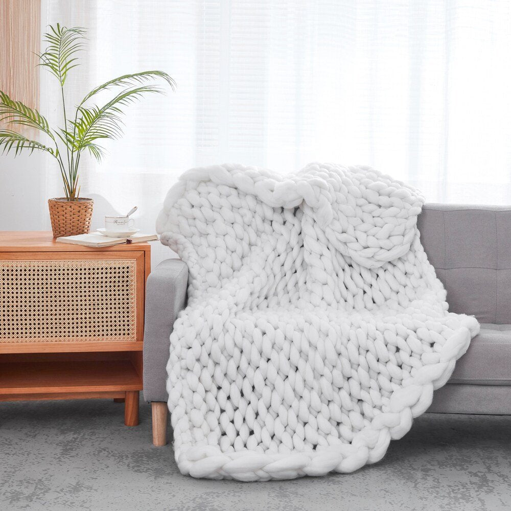 White Chunky Knit Throw Blanket HomeRoots