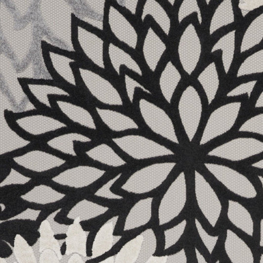 12' X 15' Black And White Indoor Outdoor Runner Rug
