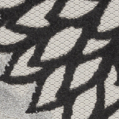 3' X 4' Black And White Indoor Outdoor Area Rug HomeRoots