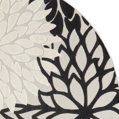 8' X 8' Black And White Indoor Outdoor Area Rug HomeRoots
