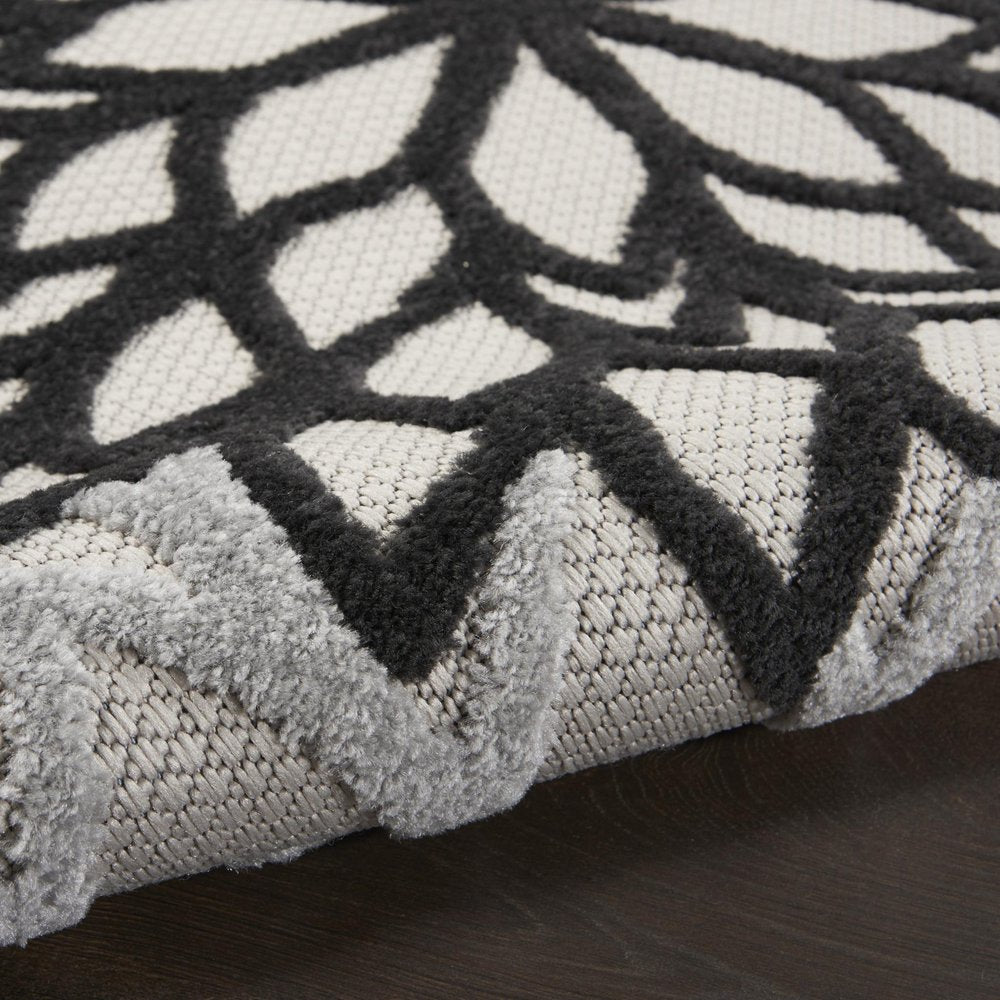 10' X 13' Black And White Floral Indoor Outdoor Area Rug HomeRoots
