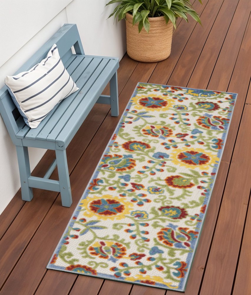 6' Green And Ivory Indoor Outdoor Runner Rug — view 4