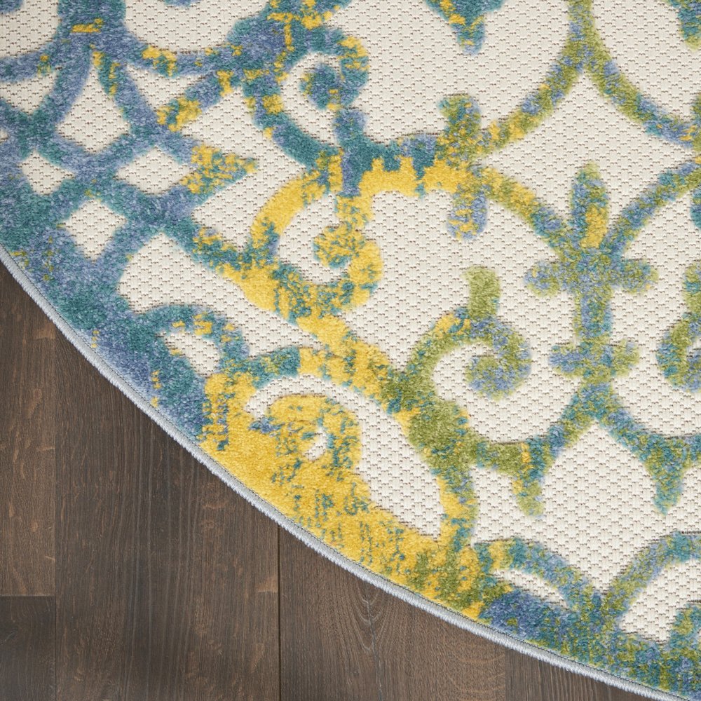 8' X 8' Ivory And Blue Round Indoor Outdoor Area Rug HomeRoots