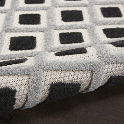 3' X 4' Black And White Indoor Outdoor Area Rug HomeRoots