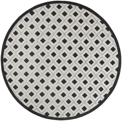 8' X 8' Black And White Round Indoor Outdoor Area Rug HomeRoots