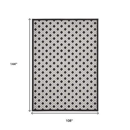 9' X 12' Black And White Indoor Outdoor Area Rug HomeRoots