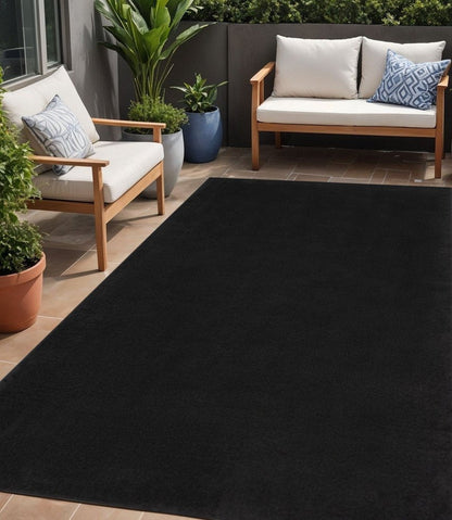 5' X 7' Black Stain Resistant Indoor Outdoor Area Rug HomeRoots