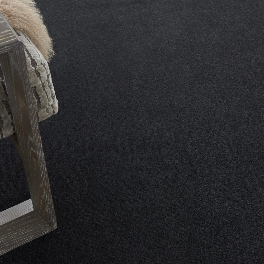 7' X 10' Black Indoor Outdoor Area Rug — view 6