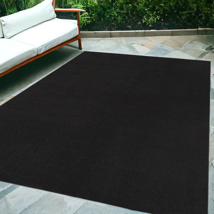 8' X 10' Black Stain Resistant Indoor Outdoor Area Rug