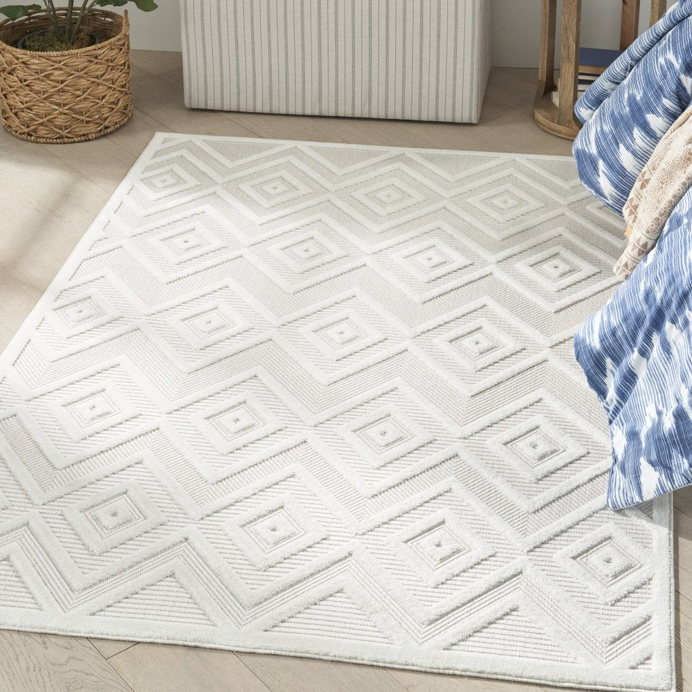 5' X 7' Ivory Indoor Outdoor Area Rug — view 4