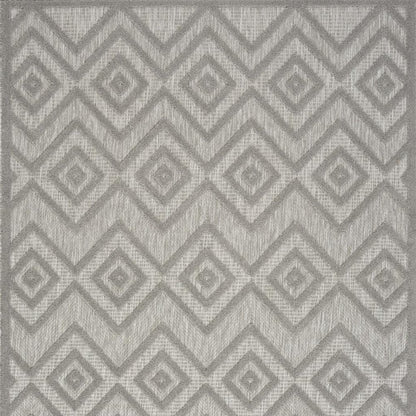 5' X 7' Gray Indoor Outdoor Area Rug HomeRoots