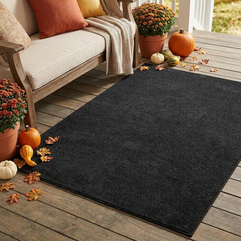 3' X 5' Black Stain Resistant Indoor Outdoor Area Rug — view 12