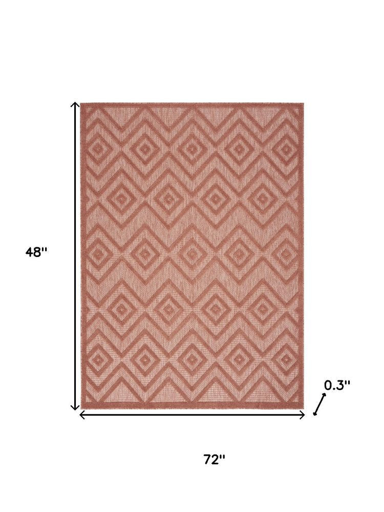 4' X 6' Coral Indoor Outdoor Area Rug — view 9