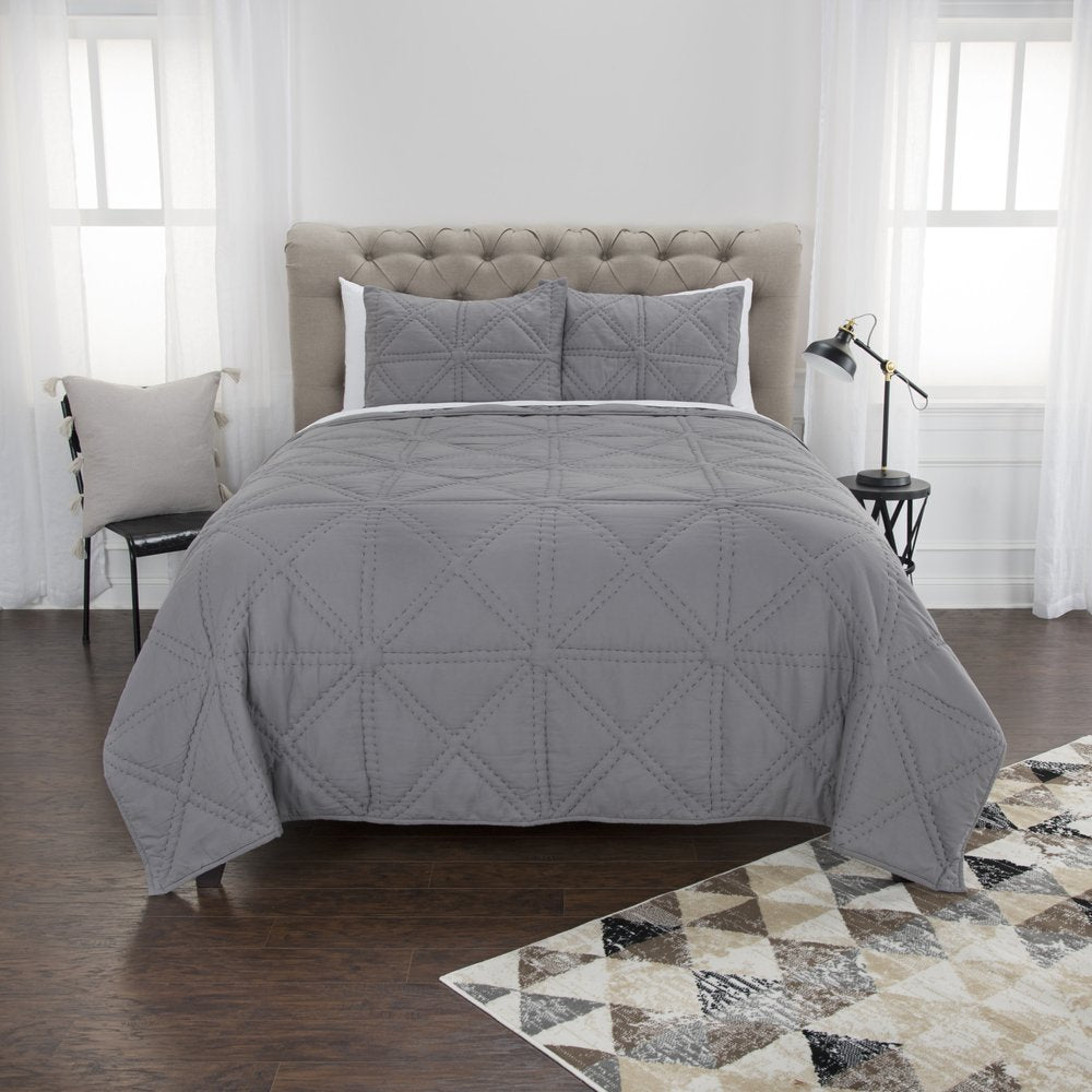 Gray Geometric King Quilt HomeRoots