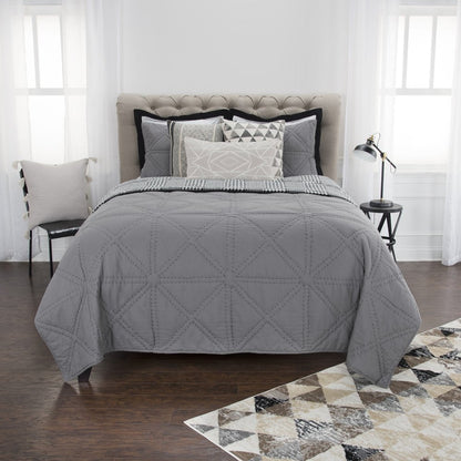 Gray Geometric King Quilt HomeRoots