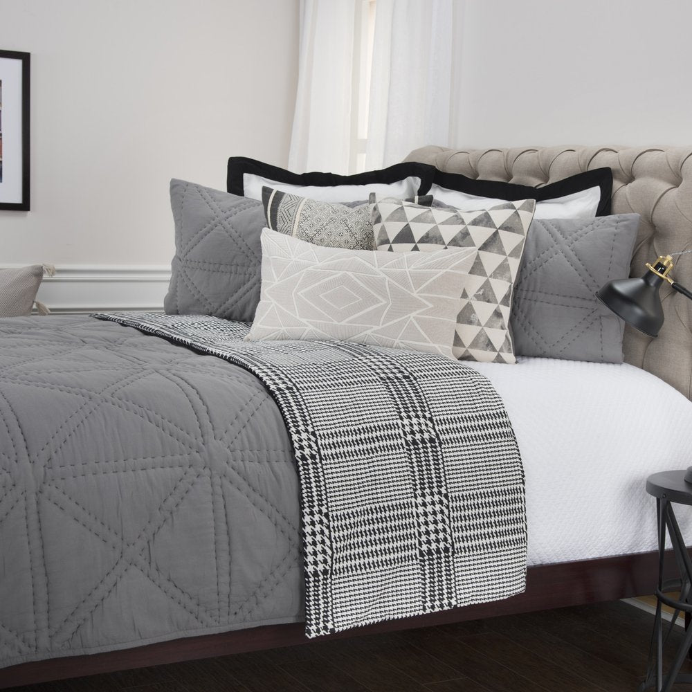 Gray Geometric King Quilt HomeRoots