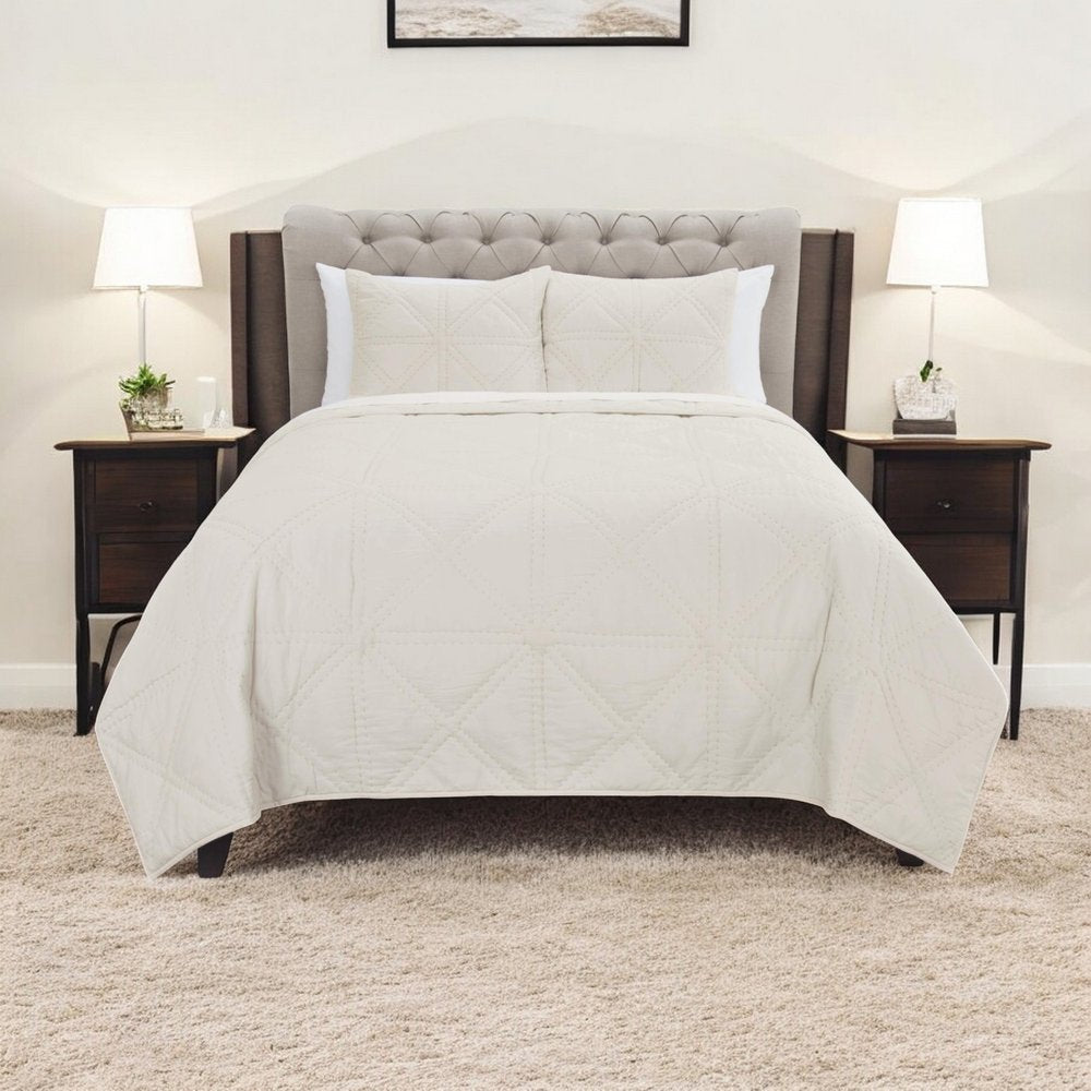 Set of Three Ivory Geometric Queen Quilt HomeRoots