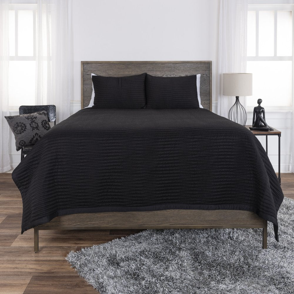 Black Geometric King Quilt HomeRoots