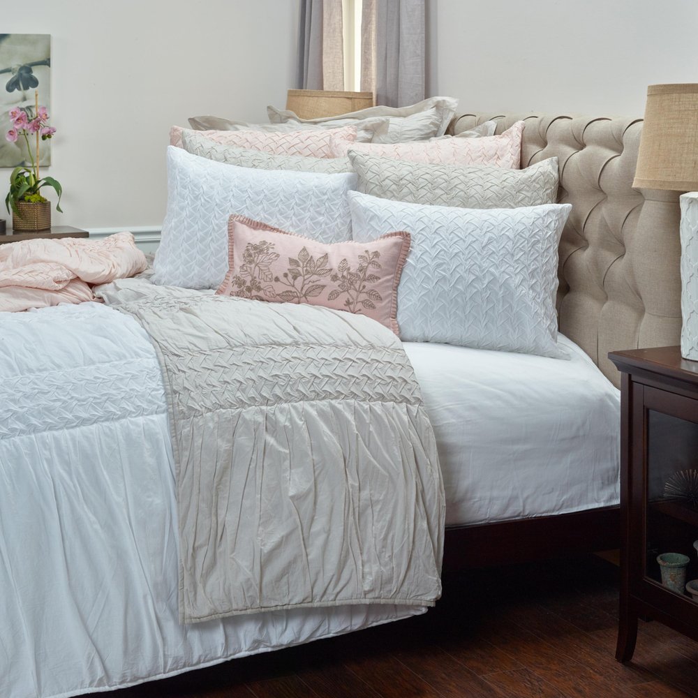 White Geometric King Quilt HomeRoots