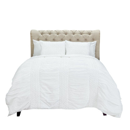 White Geometric Queen Quilt HomeRoots