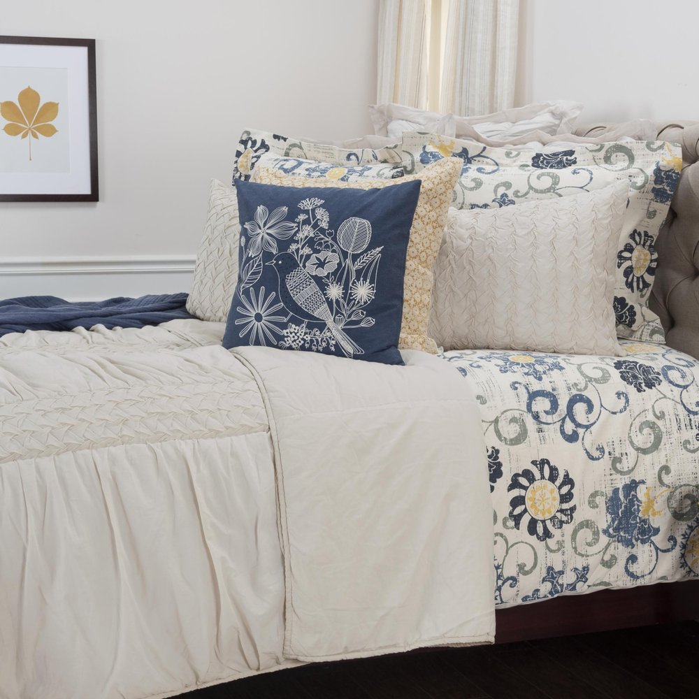 Ivory Geometric Quilt HomeRoots