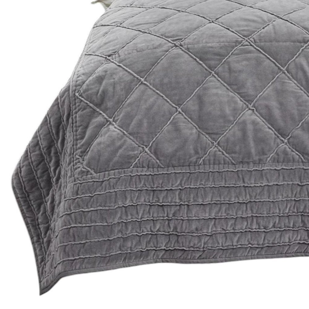 92" X 106" Gray Geometric Cotton Quilt — view 5