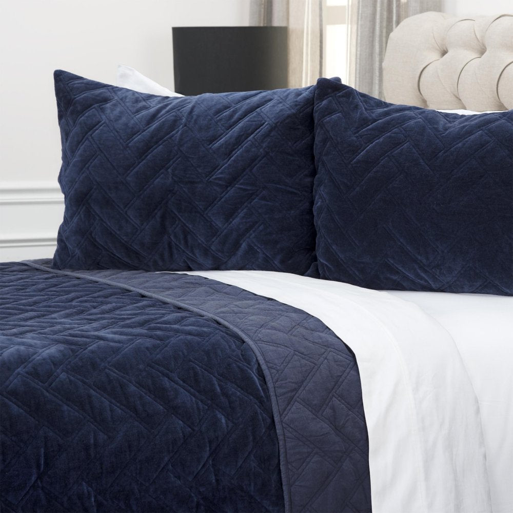 Indigo Geometric Queen Quilt — view 1