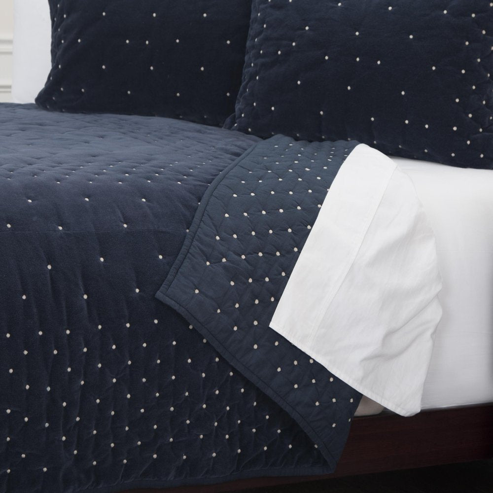 Indigo Polka Dots King Quilt HomeRoots