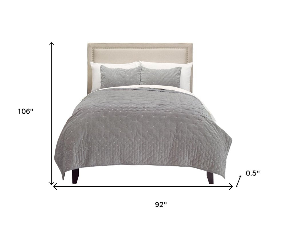 Gray Polka Dots King Quilt HomeRoots