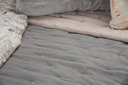 Gray Polka Dots King Quilt HomeRoots
