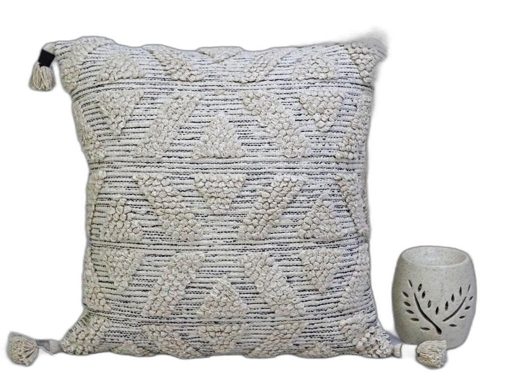 22" X 22" Off White Geometric Zippered Handmade Cotton Blend Throw Pillow With Tassels — view 3