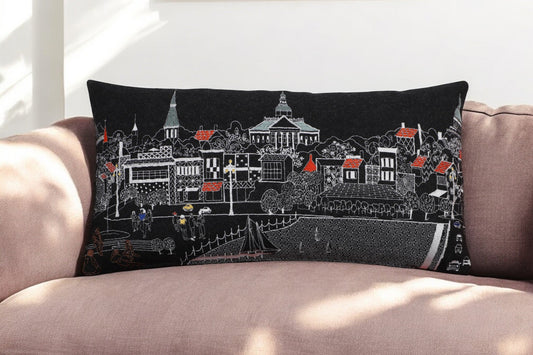 14" X 24" Black and White Wool Lumbar Throw Pillow FurniFindUSA