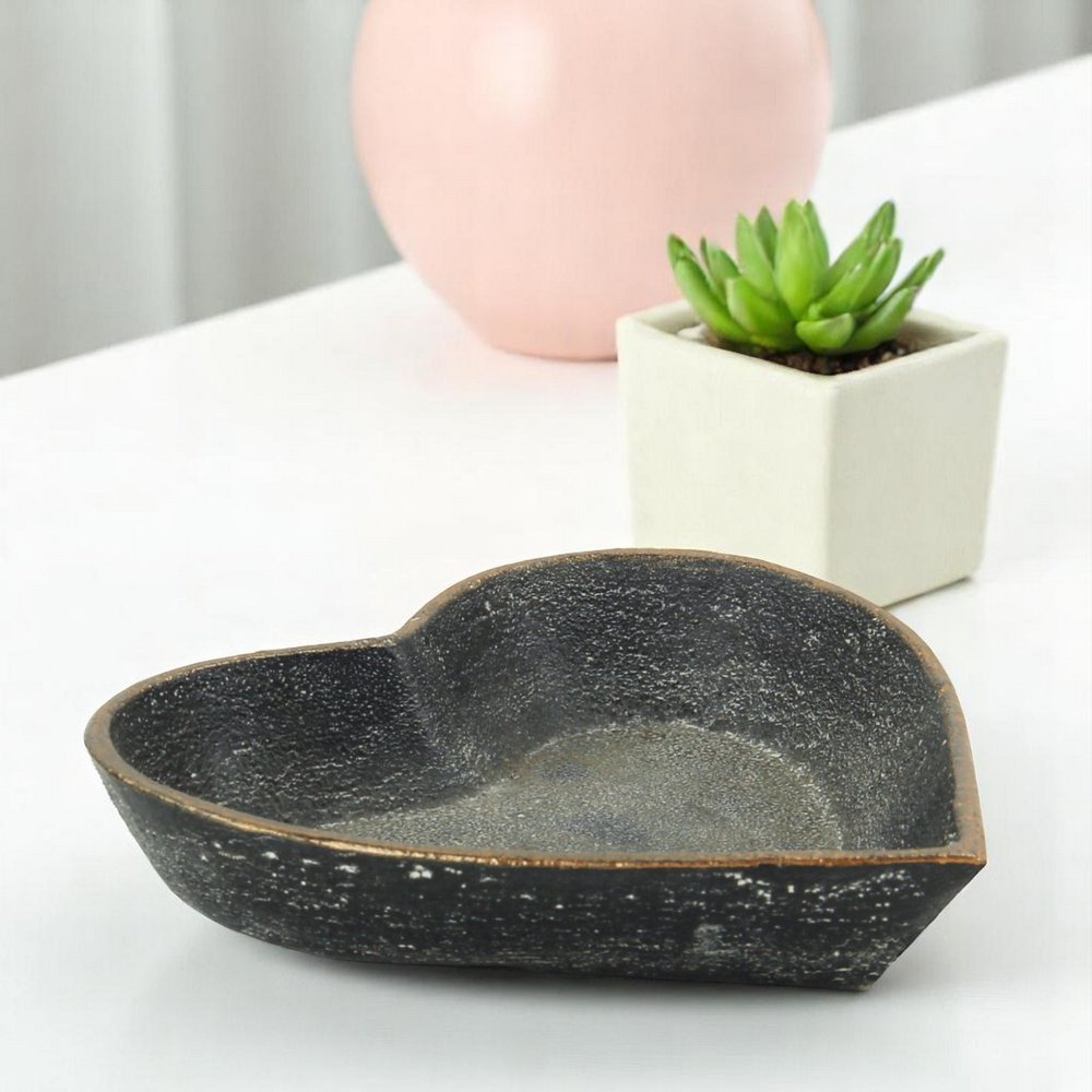 6" Black Heart Metal Heart Handmade Vanity Tray HomeRoots