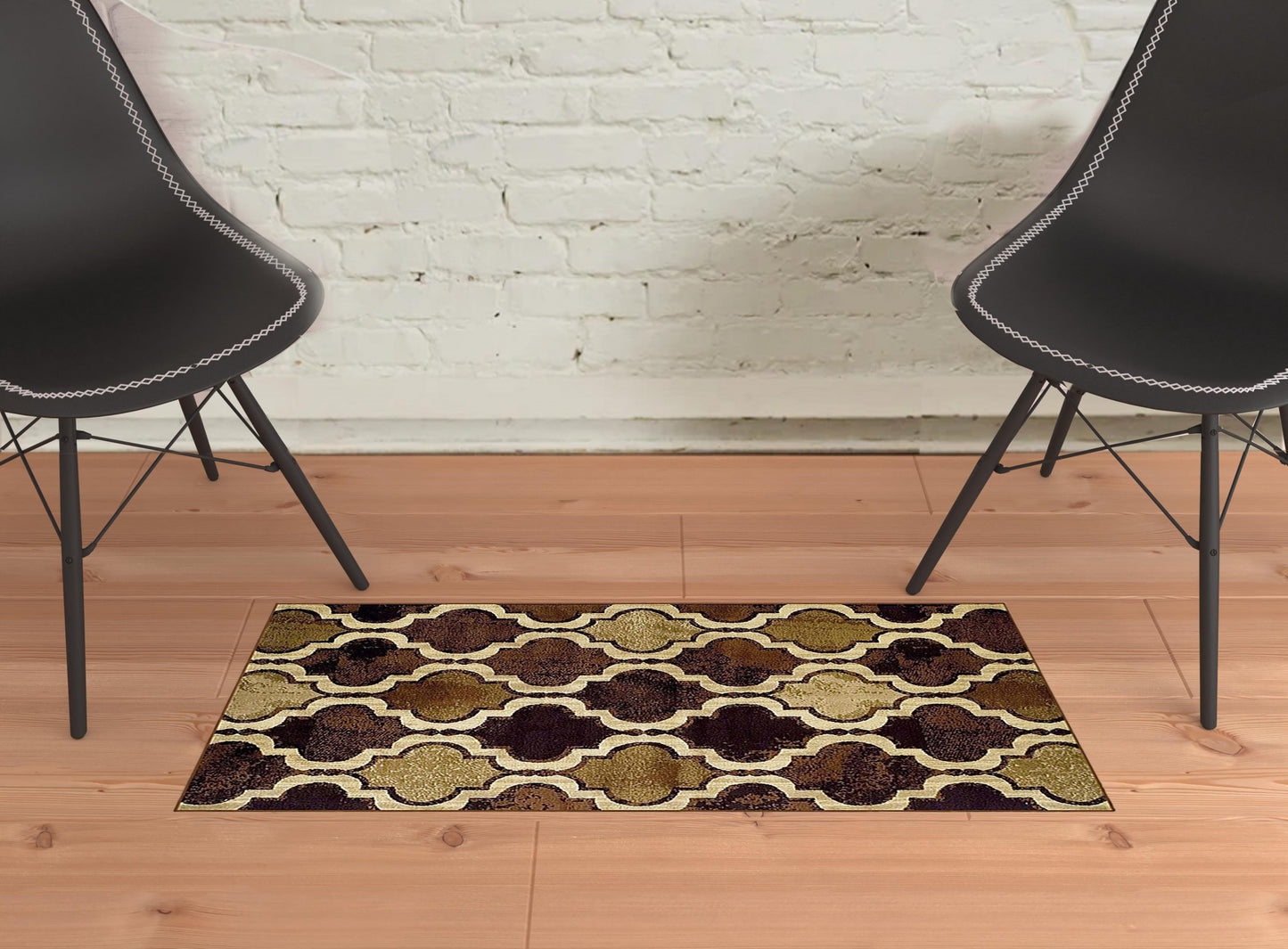 2' X 3' Coffee Quatrefoil Power Loom Distressed Stain Resistant Area Rug - 47.24" (L) x 47.24" (W) x 0.35" (H)